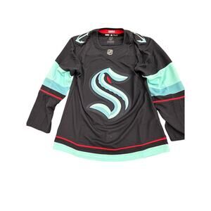Adidas NHL Seattle Kraken Jersey Size 46 NWT